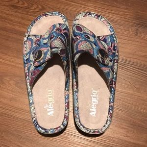 Alegria by PG Lite slides